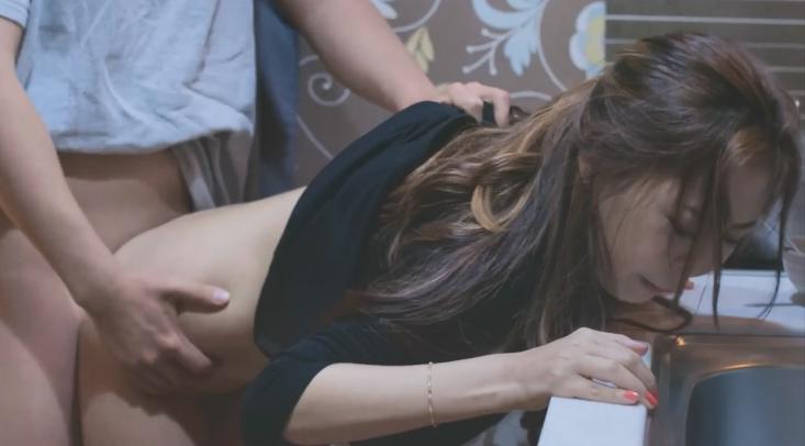 sex gái xinh thủ dâm cu giả Bản năng giao phối